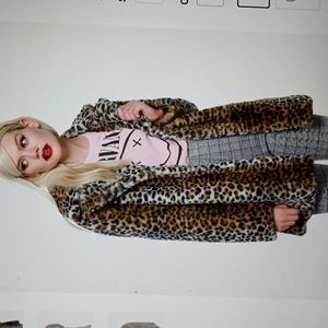 Hit Topic Faux Leopard Coat